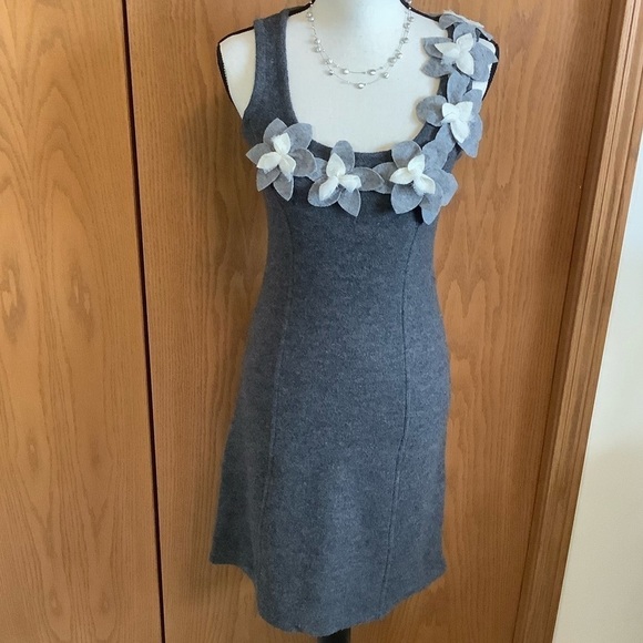 Girls From Savoy Flower Appliqué Dress Sz-XS - Picture 1 of 4